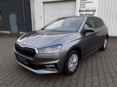 Skoda FABIA STYLE 1.0 TSI DSG KLIMA SITZH. EINPARKH. Skoda FABIA STYLE 1.0 TSI DSG KLIMA SITZH. EINPARKH.