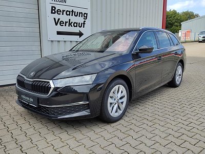 Skoda OCTAVIA KOMBI SELECTION PLUS 1.5 TSI DSG mHEV, CO2-Klasse: D,