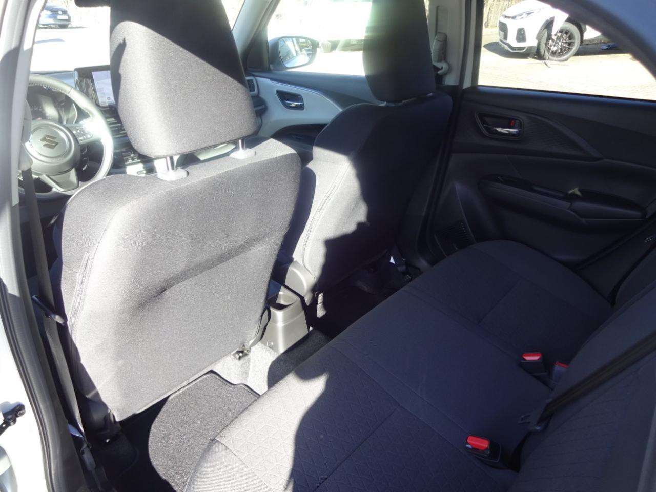 Suzuki SWIFT 1.2 DUALJET ALLGRIP COMFORT+, CO2-Klasse: C, NAVI SHZ EPH Bildbeschreibung: Suzuki SWIFT 1.2 DUALJET ALLGRIP COMFORT+, CO2-Klasse: C, NAVI SHZ EPH