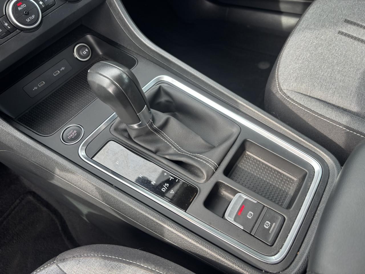 Seat ATECA STYLE 2.0 TDI DSG STANDHEIZ. SITZHEI. EPH Bildbeschreibung: Seat ATECA STYLE 2.0 TDI DSG STANDHEIZ. SITZHEI. EPH