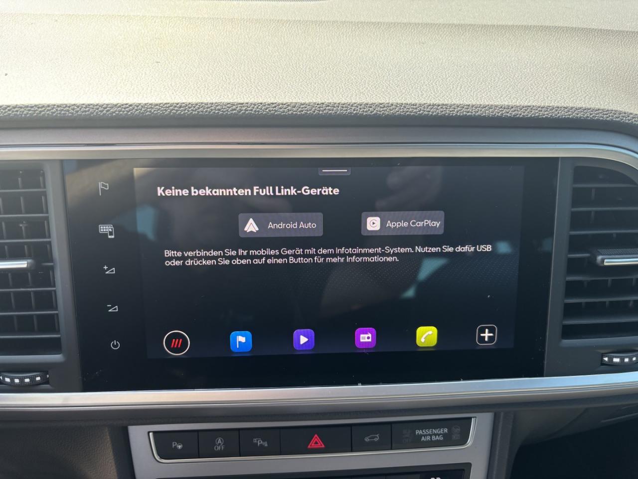 Seat ATECA FR BLACK EDITION 1.5 TSI DSG, CO2-Klasse: E, NAVI AHK EPH Bildbeschreibung: Seat ATECA FR BLACK EDITION 1.5 TSI DSG, CO2-Klasse: E, NAVI AHK EPH