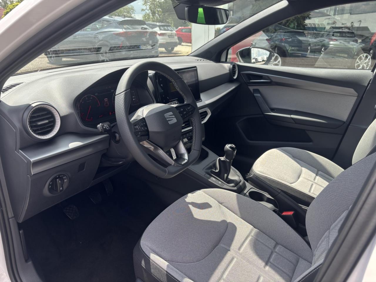 Seat IBIZA FR 1.0 TSI, CO2-Klasse: D, NAVI SITZHEIZ. EINPARKH. DAB+ Bildbeschreibung: Seat IBIZA FR 1.0 TSI, CO2-Klasse: D, NAVI SITZHEIZ. EINPARKH. DAB+