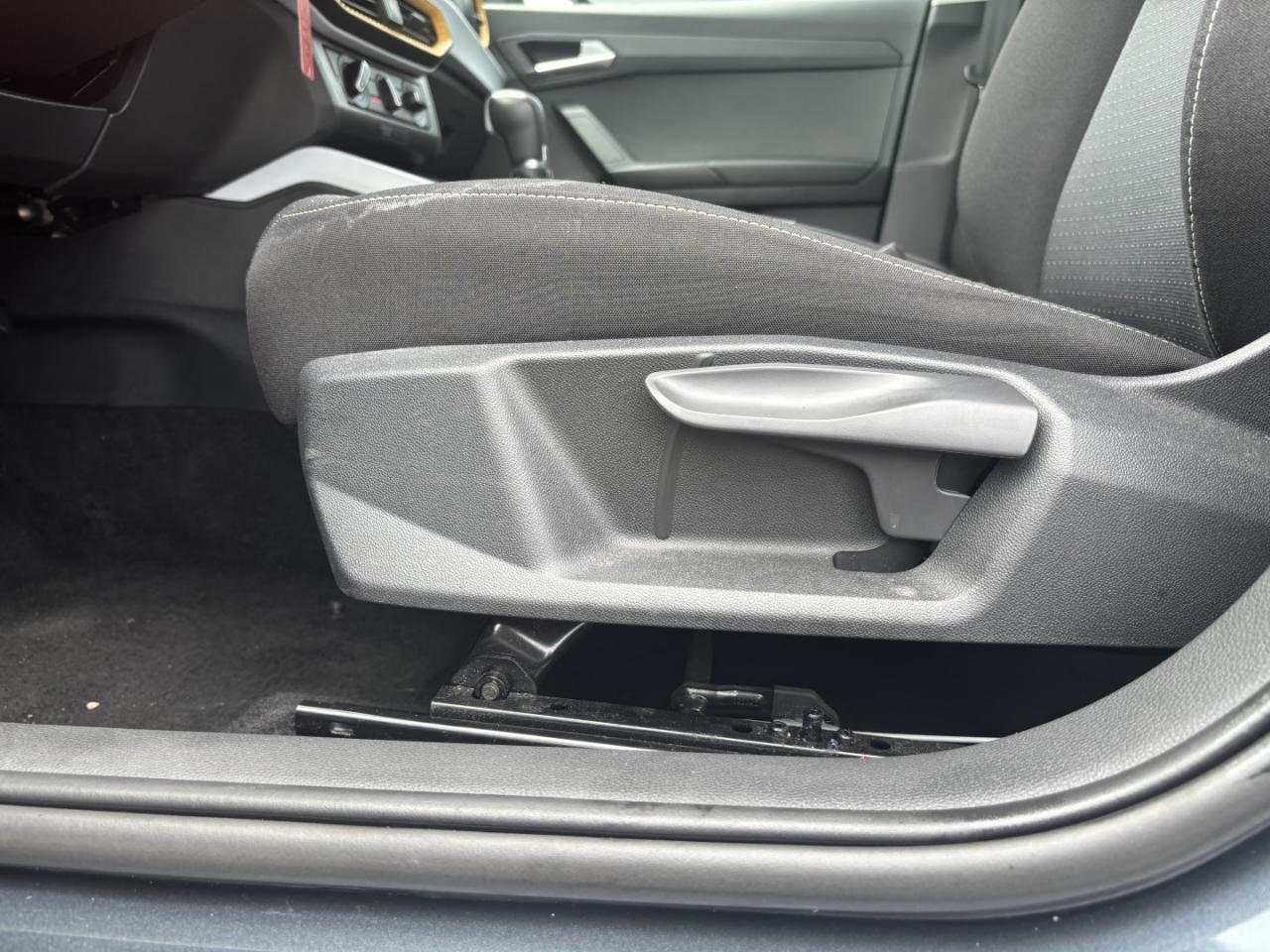 Seat ARONA STYLE 1.0 TSI DSG FULL-LINK EINPARKH. DAB+ Bildbeschreibung: Seat ARONA STYLE 1.0 TSI DSG FULL-LINK EINPARKH. DAB+