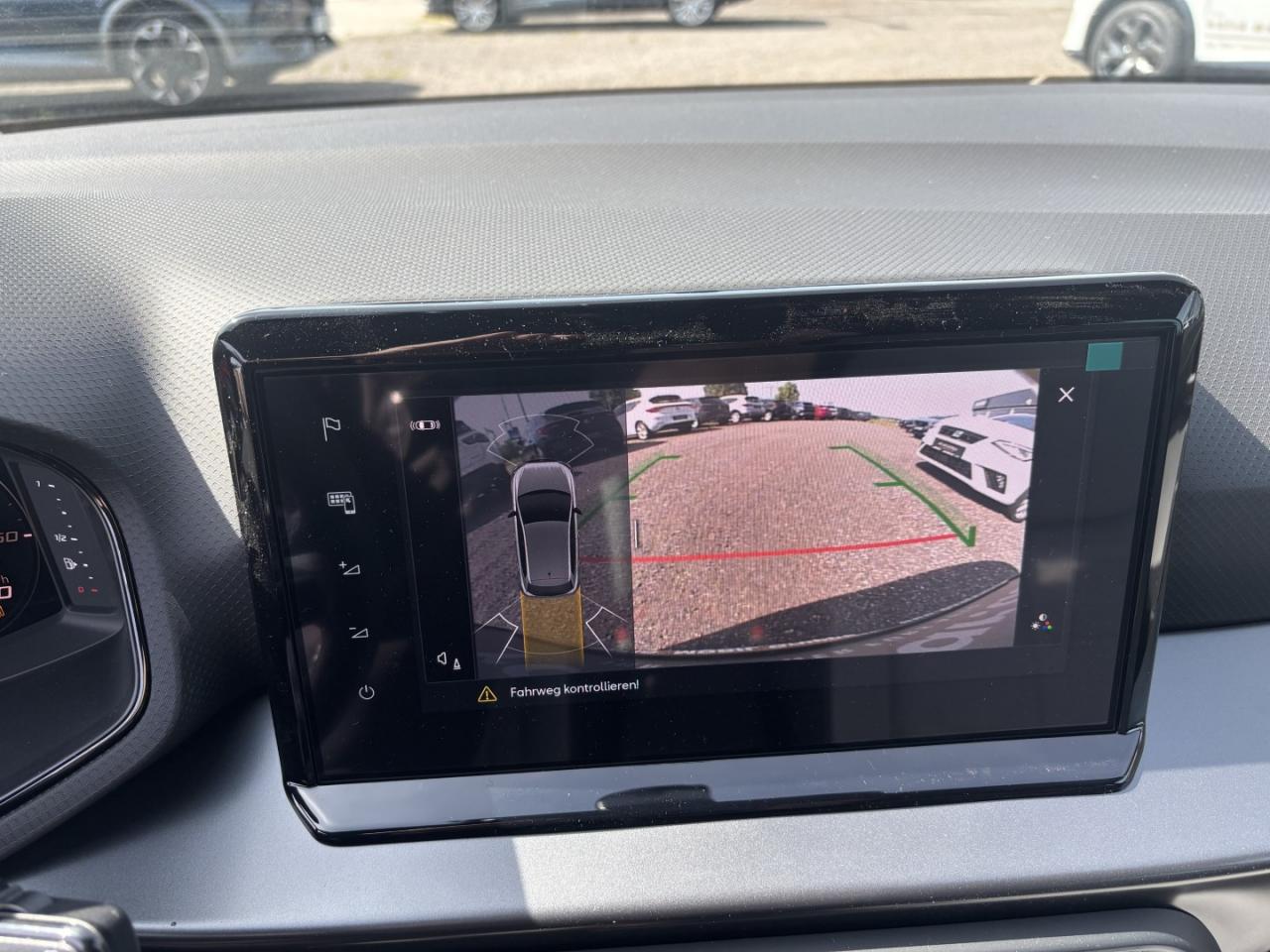 Seat IBIZA FR 1.0 TSI, CO2-Klasse: D, NAVI SITZHEIZ. EINPARKH. DAB+ Bildbeschreibung: Seat IBIZA FR 1.0 TSI, CO2-Klasse: D, NAVI SITZHEIZ. EINPARKH. DAB+