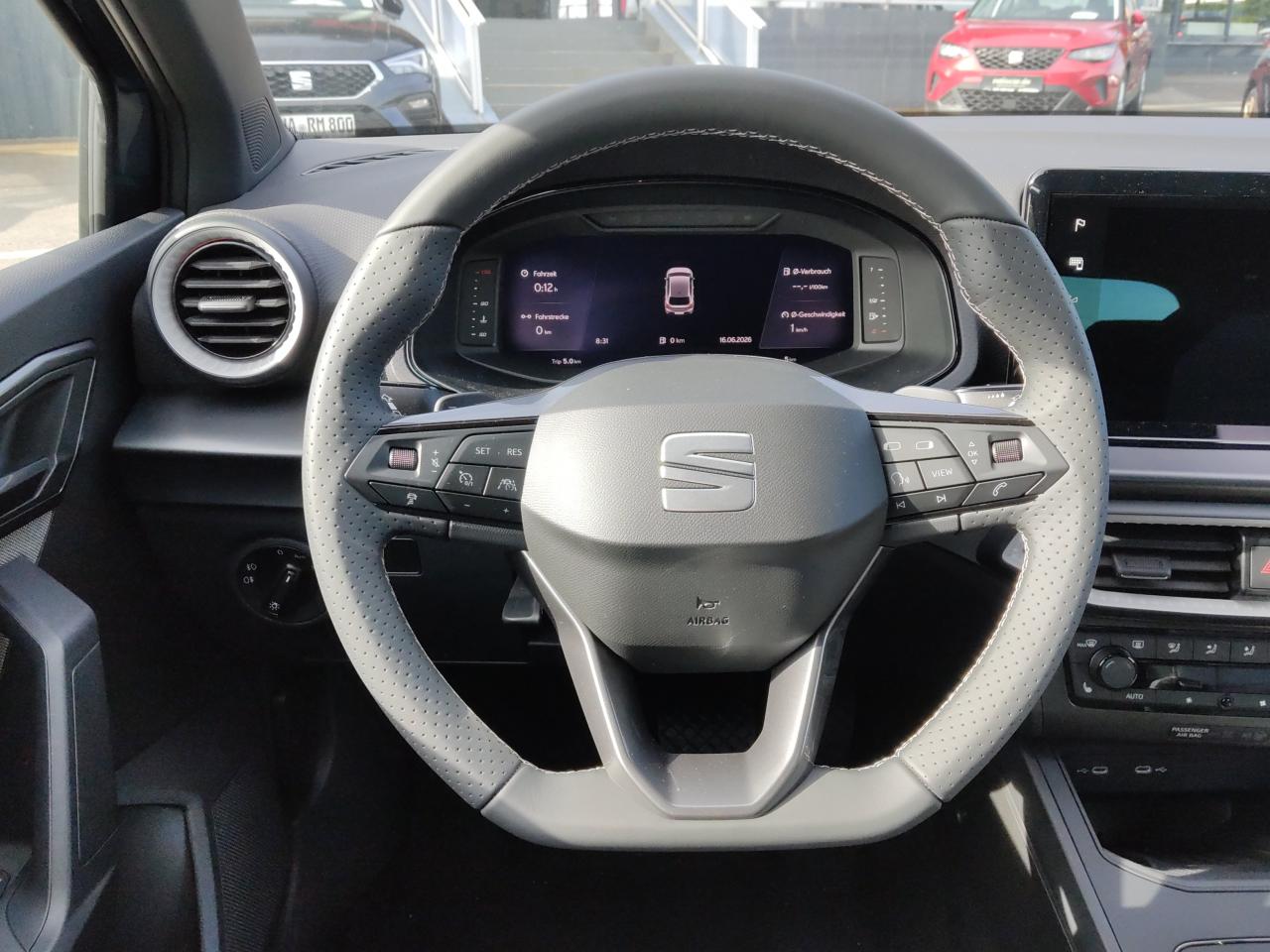 Seat IBIZA FR 1.0 TSI DSG, CO2-Klasse: D, NAVI SITZHEIZ. AHZV-VORBER. Bildbeschreibung: Seat IBIZA FR 1.0 TSI DSG, CO2-Klasse: D, NAVI SITZHEIZ. AHZV-VORBER.