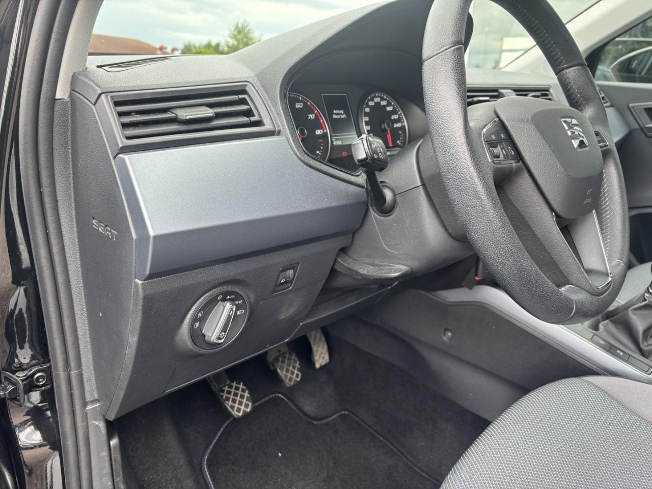 Seat ARONA STYLE 1.0 ECO TSI SITZH. EINPARKH. USB SD Bildbeschreibung: Seat ARONA STYLE 1.0 ECO TSI SITZH. EINPARKH. USB SD