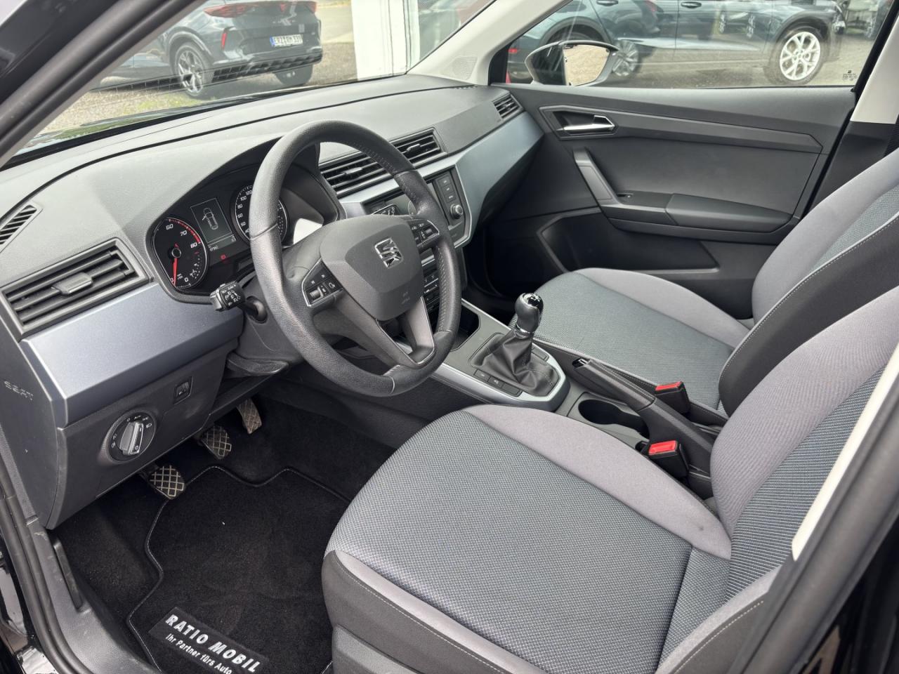 Seat ARONA STYLE 1.0 ECO TSI SITZH. EINPARKH. USB SD Bildbeschreibung: Seat ARONA STYLE 1.0 ECO TSI SITZH. EINPARKH. USB SD