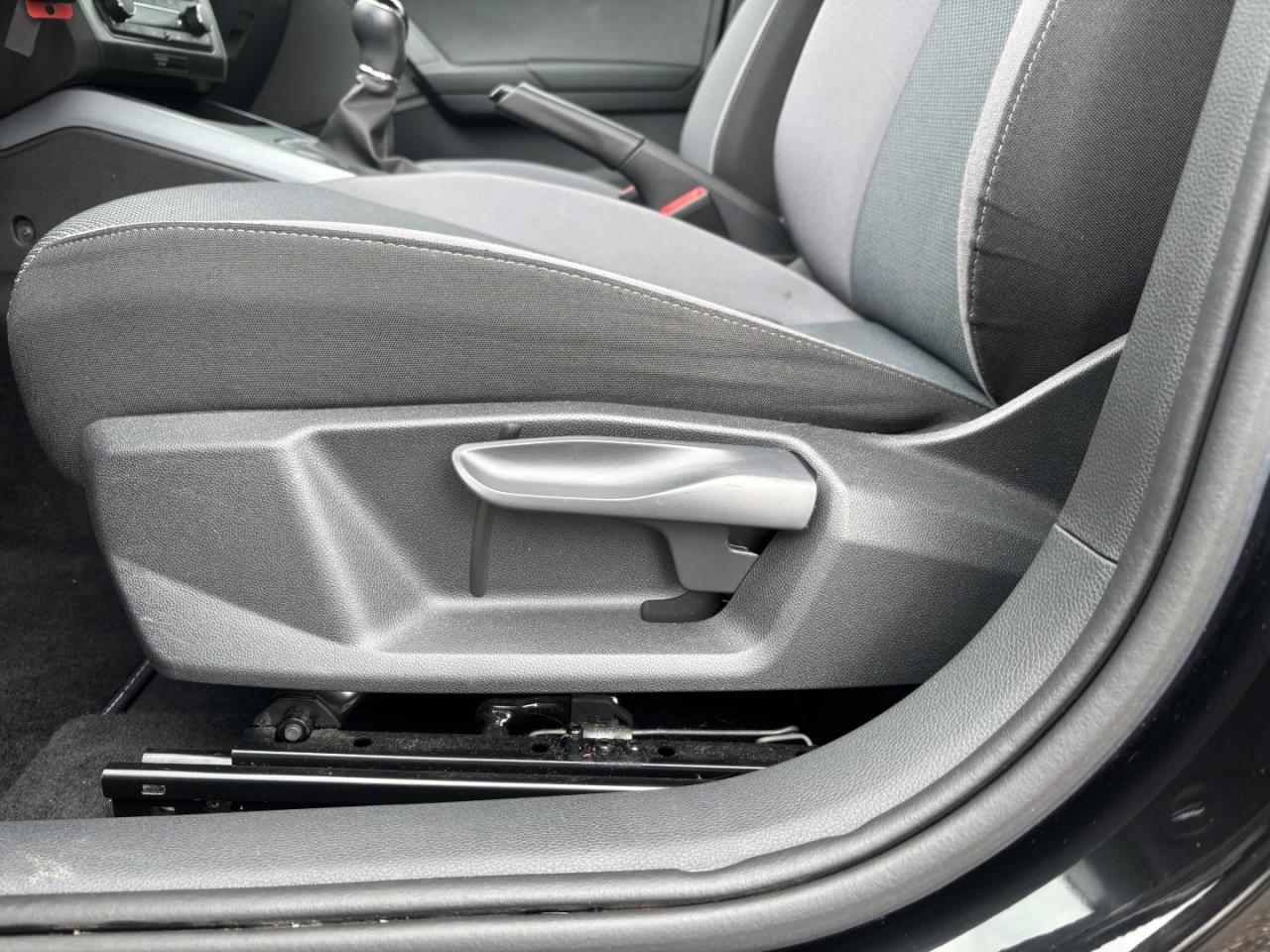Seat ARONA STYLE 1.0 ECO TSI SITZH. EINPARKH. USB SD Bildbeschreibung: Seat ARONA STYLE 1.0 ECO TSI SITZH. EINPARKH. USB SD