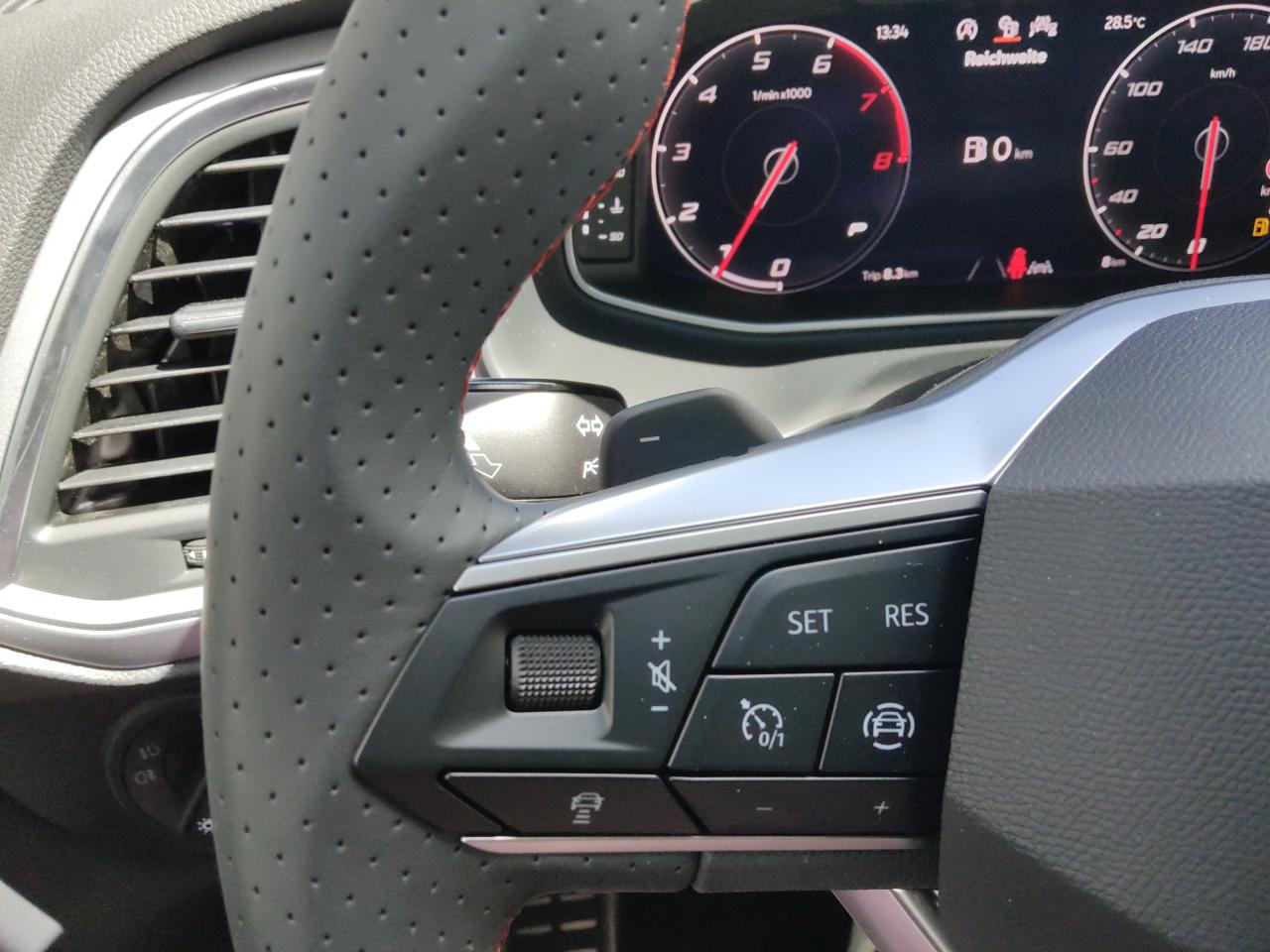 Seat ATECA FR BLACK EDITION 1.5 TSI DSG, CO2-Klasse: E, NAVI SITZHEI. Bildbeschreibung: Seat ATECA FR BLACK EDITION 1.5 TSI DSG, CO2-Klasse: E, NAVI SITZHEI.