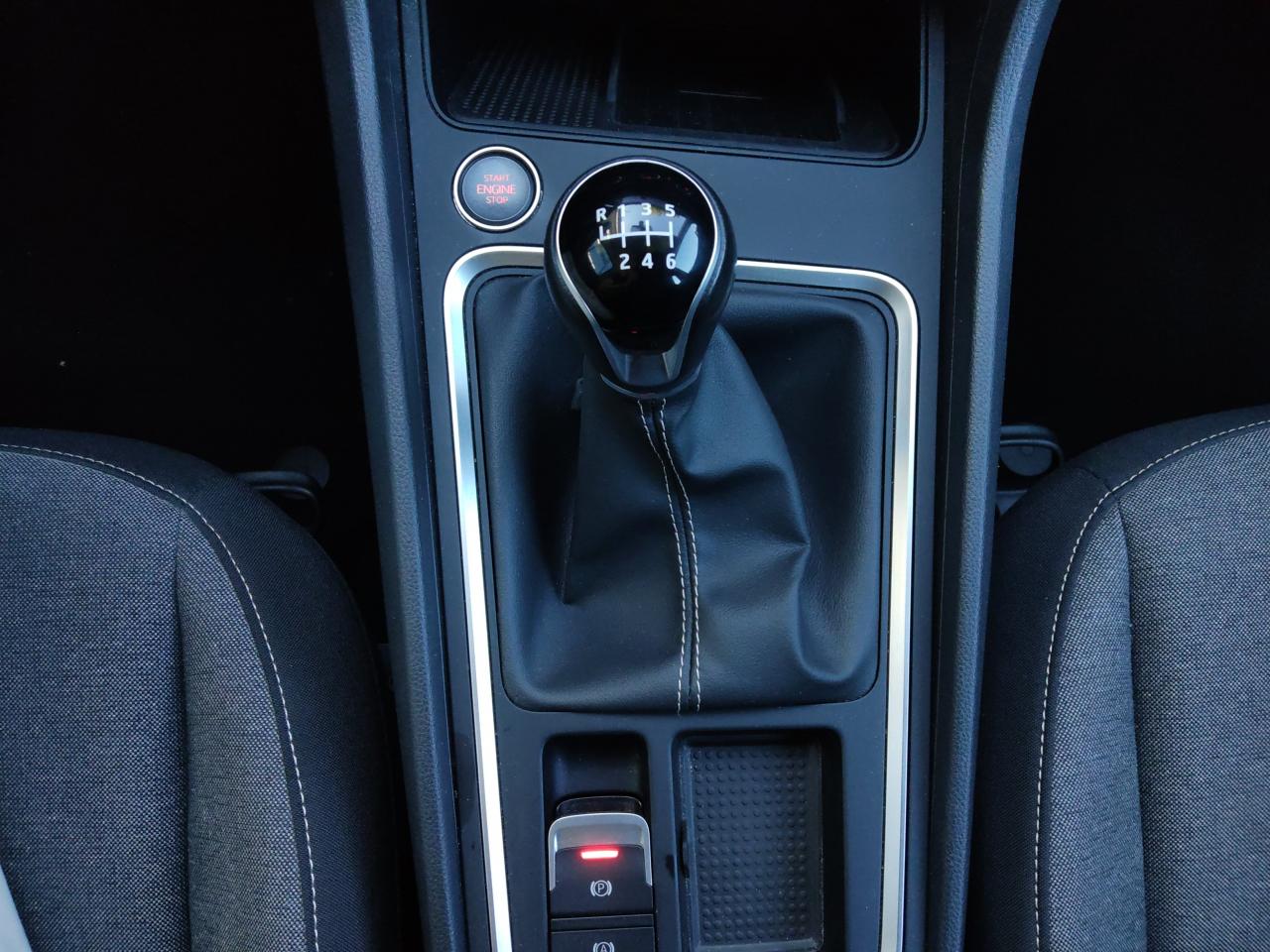 Seat ATECA STYLE 1.5 TSI NAVI SITZH. BEHEIZB. LENKRAD Bildbeschreibung: Seat ATECA STYLE 1.5 TSI NAVI SITZH. BEHEIZB. LENKRAD
