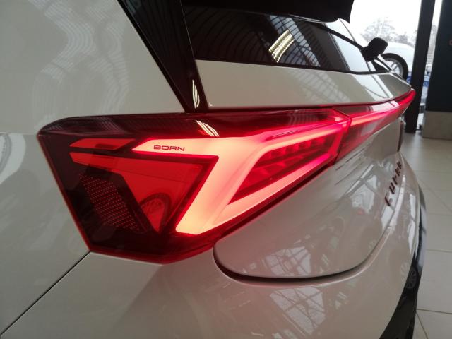 Cupra BORN 150 KW 58KWH NAVI SITZHEIZ. PARKLENKASSIS. Bildbeschreibung: Cupra BORN 150 KW 58KWH NAVI SITZHEIZ. PARKLENKASSIS.