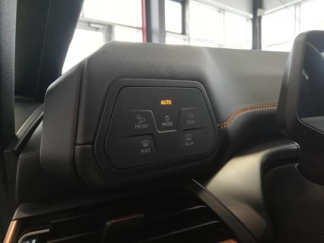 Cupra BORN 150 KW 58KWH NAVI SITZHEIZ. PARKLENKASSIS. Bildbeschreibung: Cupra BORN 150 KW 58KWH NAVI SITZHEIZ. PARKLENKASSIS.