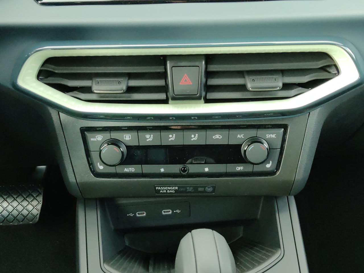 Seat IBIZA STYLE 1.0 TSI DSG, CO2-Klasse: D, NAVI AHZV-VORBER. SITZH. Bildbeschreibung: Seat IBIZA STYLE 1.0 TSI DSG, CO2-Klasse: D, NAVI AHZV-VORBER. SITZH.