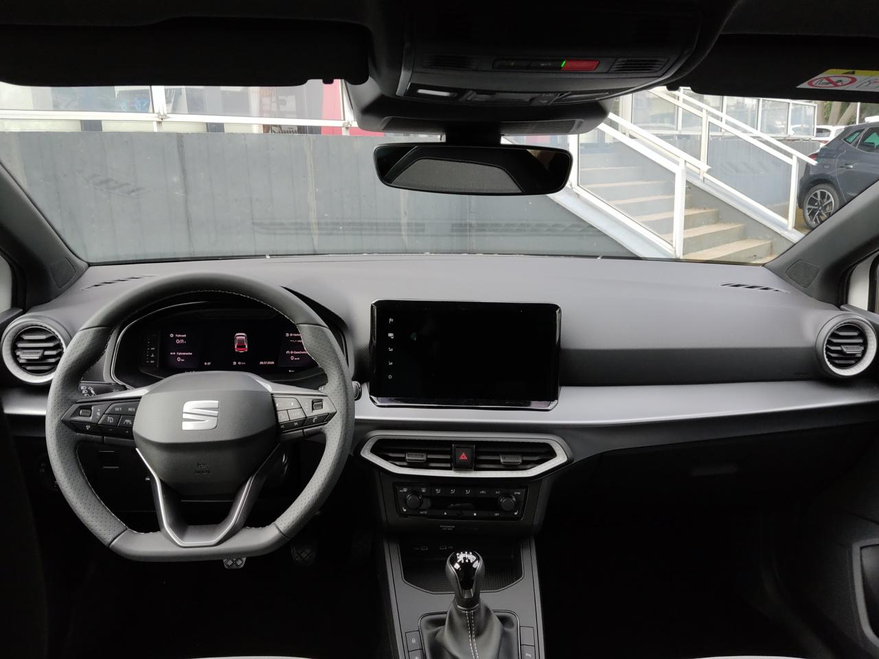 Seat IBIZA FR 1.0 TSI, CO2-Klasse: D, NAVI SITZHEIZ. EINPARKH. DAB+ Bildbeschreibung: Seat IBIZA FR 1.0 TSI, CO2-Klasse: D, NAVI SITZHEIZ. EINPARKH. DAB+