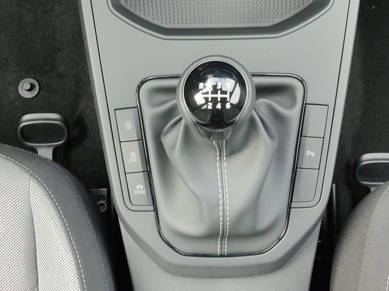 Seat IBIZA FR 1.0 TSI, CO2-Klasse: D, NAVI SITZHEIZ. EINPARKH. DAB+ Bildbeschreibung: Seat IBIZA FR 1.0 TSI, CO2-Klasse: D, NAVI SITZHEIZ. EINPARKH. DAB+