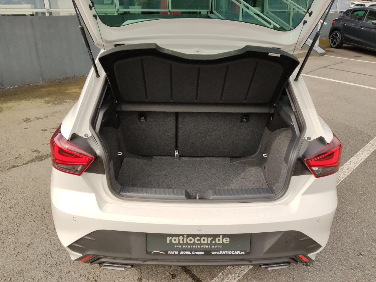 Seat IBIZA FR 1.0 TSI, CO2-Klasse: D, NAVI SITZHEIZ. EINPARKH. DAB+ Bildbeschreibung: Seat IBIZA FR 1.0 TSI, CO2-Klasse: D, NAVI SITZHEIZ. EINPARKH. DAB+