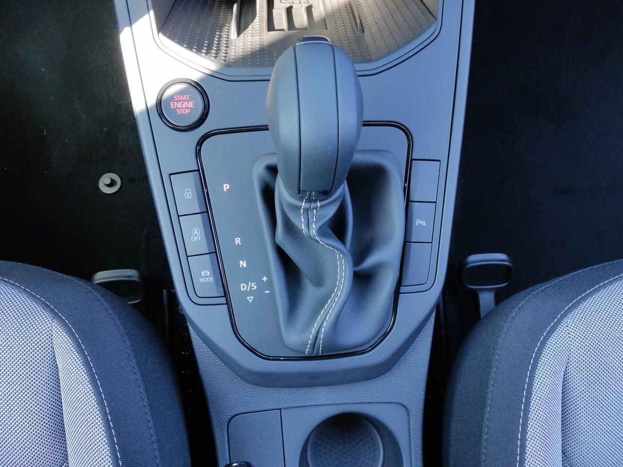 Seat ARONA FR 1.0 TSI DSG, CO2-Klasse: D, NAVI SITZHEIZ. AHZV-VORBER. Bildbeschreibung: Seat ARONA FR 1.0 TSI DSG, CO2-Klasse: D, NAVI SITZHEIZ. AHZV-VORBER.