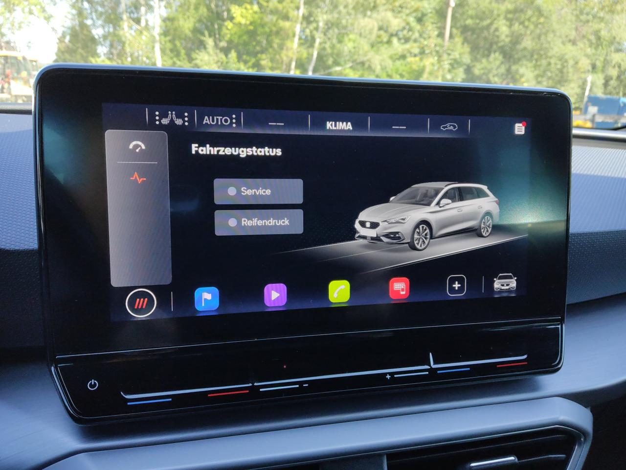 Seat LEON SPORTSTOURER FR PLUS 2.0 TSI DSG NAVI SHZ Bildbeschreibung: Seat LEON SPORTSTOURER FR PLUS 2.0 TSI DSG NAVI SHZ