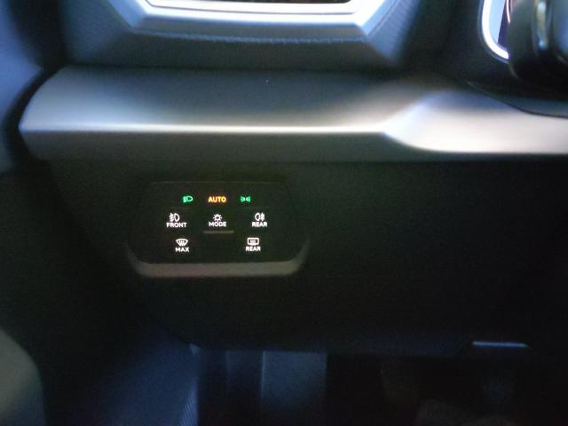 Seat LEON FR 1.5 TSI ACT SITZHEIZ. EINPARKH. AHZV Bildbeschreibung: Seat LEON FR 1.5 TSI ACT SITZHEIZ. EINPARKH. AHZV