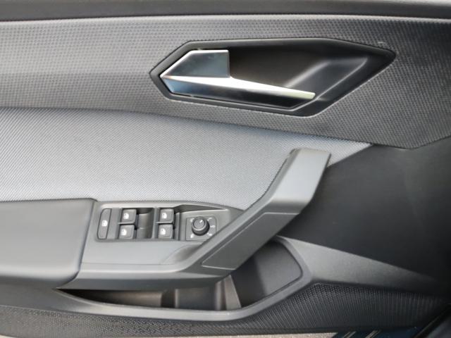 Seat LEON SPORTSTOURER ROAD EDITION 1.5 TSI, CO2-Klasse: D, NAVI SHZ Bildbeschreibung: Seat LEON SPORTSTOURER ROAD EDITION 1.5 TSI, CO2-Klasse: D, NAVI SHZ