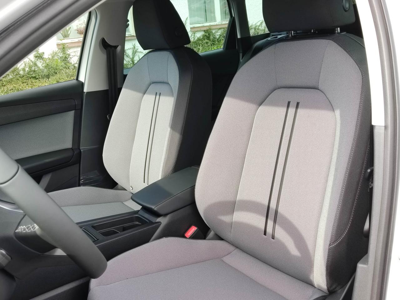 Seat LEON SPORTSTOURER ROAD EDITION 1.5 TSI, CO2-Klasse: D, NAVI SHZ Bildbeschreibung: Seat LEON SPORTSTOURER ROAD EDITION 1.5 TSI, CO2-Klasse: D, NAVI SHZ