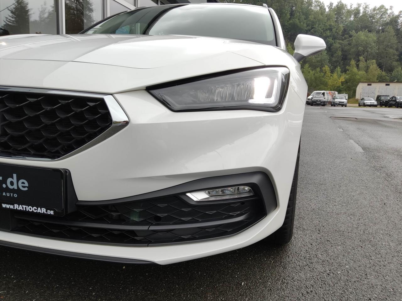 Seat LEON SPORTSTOURER 2.0 TDI STYLE NAVI SITZH. EPH Bildbeschreibung: Seat LEON SPORTSTOURER 2.0 TDI STYLE NAVI SITZH. EPH