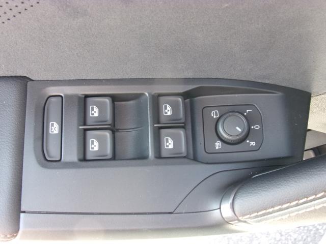 Cupra LEON SPORTSTOURER 1.5 ETSI DSG, CO2-Klasse: D, MATRIX-LED NAVI Bildbeschreibung: Cupra LEON SPORTSTOURER 1.5 ETSI DSG, CO2-Klasse: D, MATRIX-LED NAVI