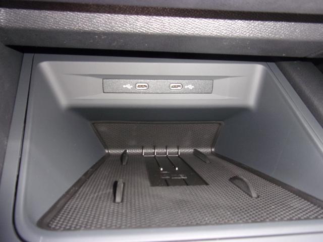 Cupra LEON SPORTSTOURER 1.5 ETSI DSG, CO2-Klasse: D, MATRIX-LED NAVI Bildbeschreibung: Cupra LEON SPORTSTOURER 1.5 ETSI DSG, CO2-Klasse: D, MATRIX-LED NAVI