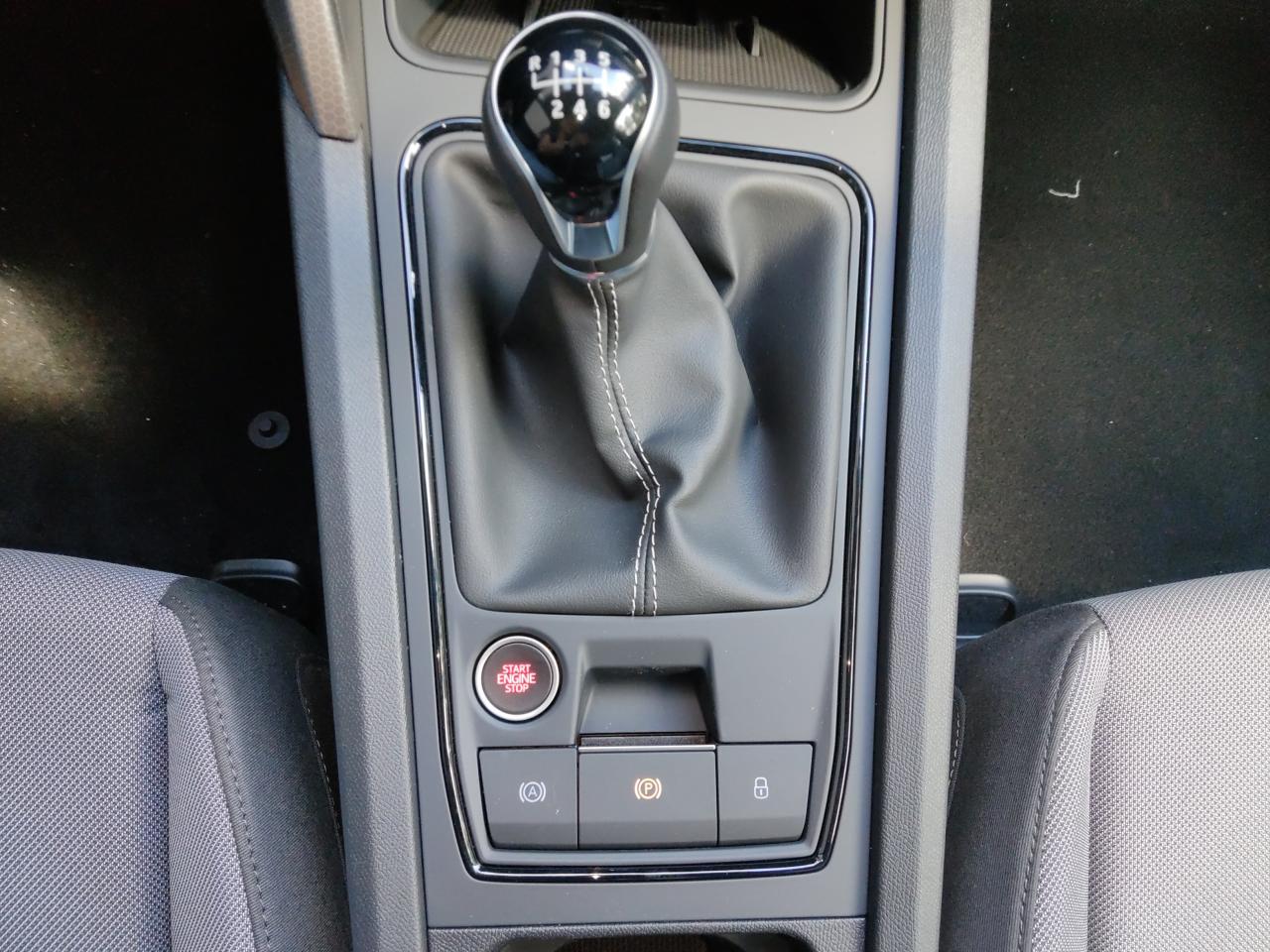 Seat LEON SPORTSTOURER ROAD EDITION 1.5 TSI, CO2-Klasse: D, NAVI SHZ Bildbeschreibung: Seat LEON SPORTSTOURER ROAD EDITION 1.5 TSI, CO2-Klasse: D, NAVI SHZ