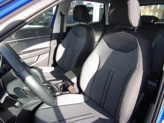 Seat ATECA STYLE 2.0 TDI DSG 4DRIVE DAB+ USB NAVI Bildbeschreibung: Seat ATECA STYLE 2.0 TDI DSG 4DRIVE DAB+ USB NAVI