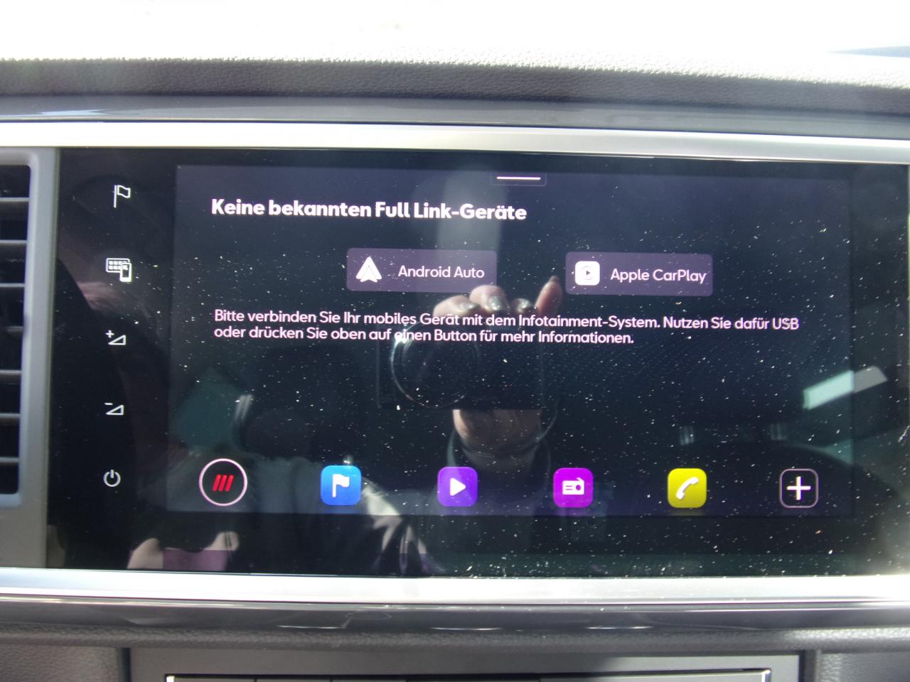 Seat ATECA ROAD EDITION 1.5 TSI DSG, CO2-Klasse: E, AHK NAVI TEMPOMAT Bildbeschreibung: Seat ATECA ROAD EDITION 1.5 TSI DSG, CO2-Klasse: E, AHK NAVI TEMPOMAT