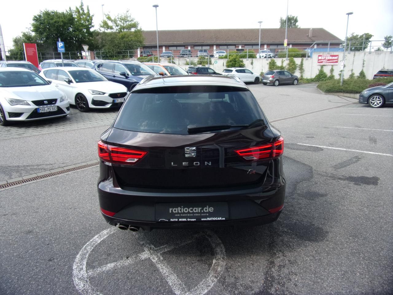 Seat LEON SPORTSTOURER FR 1.5 TSI ACT AHZV-VORB. SHZ Bildbeschreibung: Seat LEON SPORTSTOURER FR 1.5 TSI ACT AHZV-VORB. SHZ