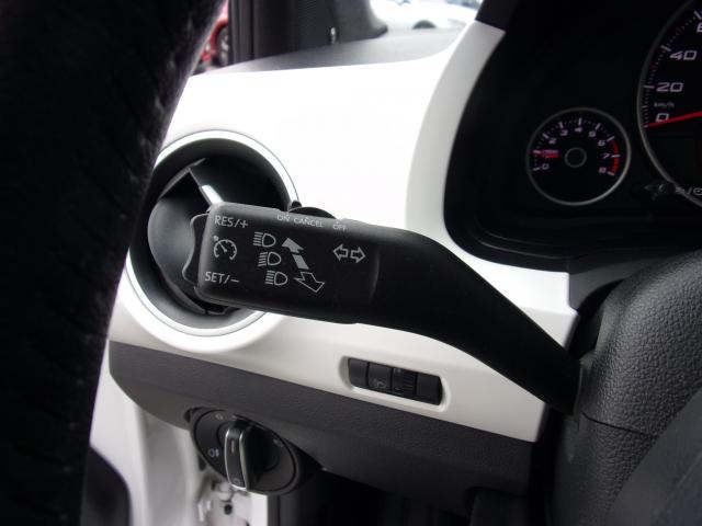 Seat MII CHIC 1.0 KLIMA SITZHEIZ. EINPARKH. TEMPOMAT Bildbeschreibung: Seat MII CHIC 1.0 KLIMA SITZHEIZ. EINPARKH. TEMPOMAT