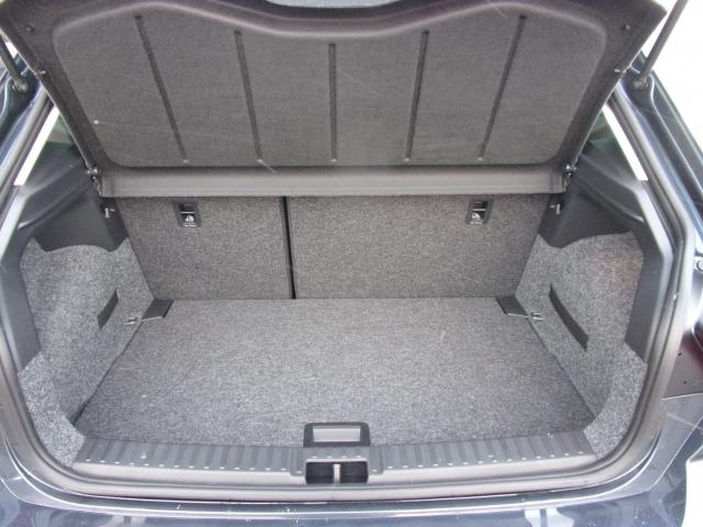 Seat IBIZA ROAD EDITION 1.0 TSI, CO2-Klasse: D, NAVI SITZH. EINPARKH. Bildbeschreibung: Seat IBIZA ROAD EDITION 1.0 TSI, CO2-Klasse: D, NAVI SITZH. EINPARKH.