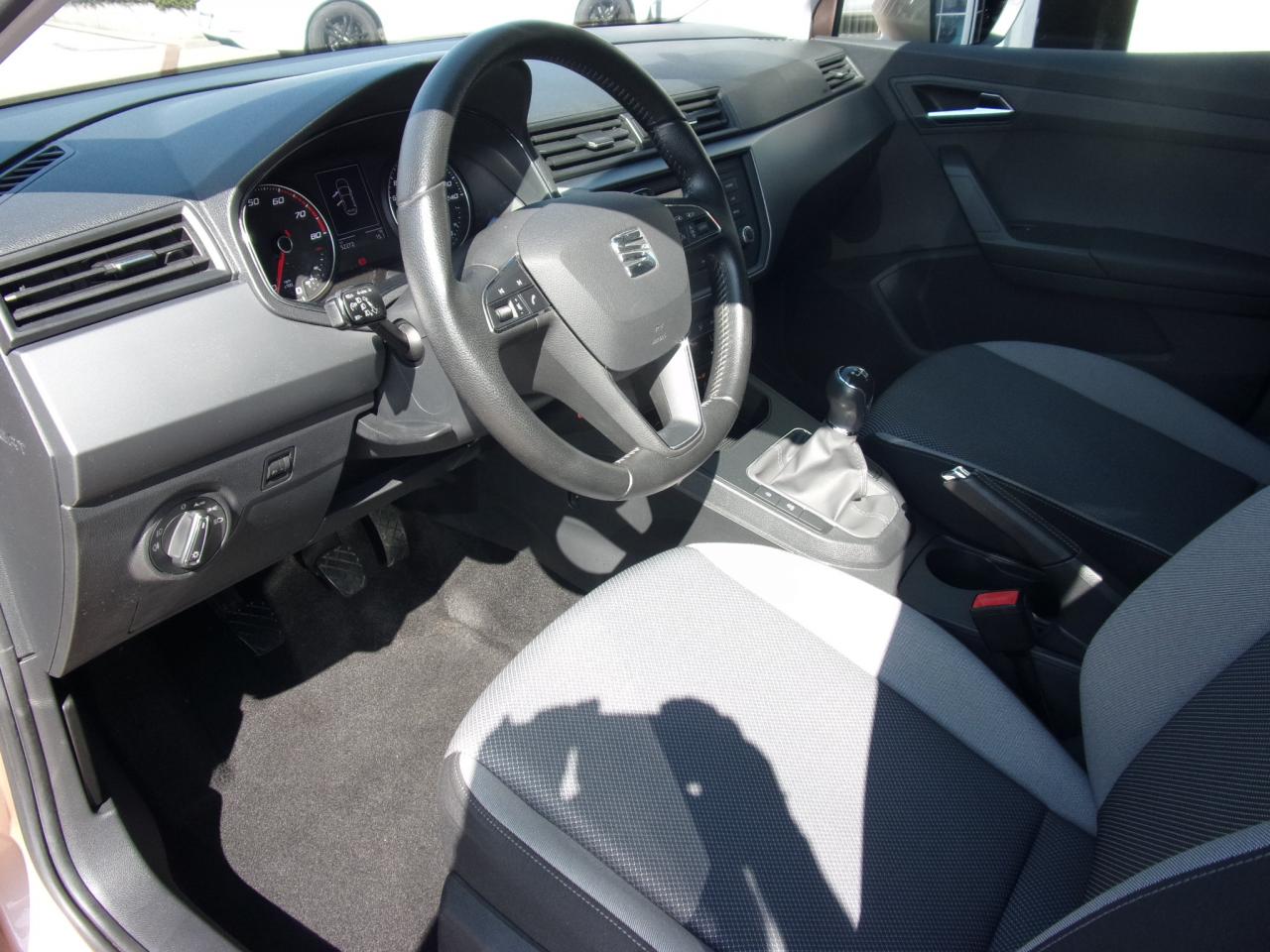Seat IBIZA 1.0 TSI STYLE SCHECKHEFTGEPFLEGT SITZHEIZ. Bildbeschreibung: Seat IBIZA 1.0 TSI STYLE SCHECKHEFTGEPFLEGT SITZHEIZ.