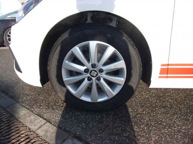 Seat IBIZA STYLE 1.0 TSI SITZH. EINPARKH. DAB+ SD USB Bildbeschreibung: Seat IBIZA STYLE 1.0 TSI SITZH. EINPARKH. DAB+ SD USB