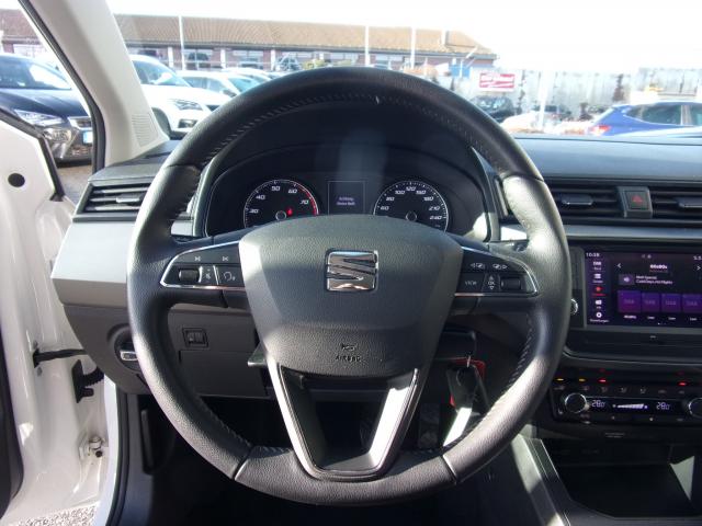 Seat IBIZA STYLE 1.0 TSI SITZH. EINPARKH. DAB+ SD USB Bildbeschreibung: Seat IBIZA STYLE 1.0 TSI SITZH. EINPARKH. DAB+ SD USB