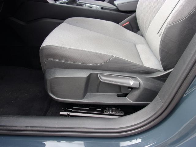 Seat LEON SPORTSTOURER ROAD EDITION 1.5 TSI NAVI EPH Bildbeschreibung: Seat LEON SPORTSTOURER ROAD EDITION 1.5 TSI NAVI EPH