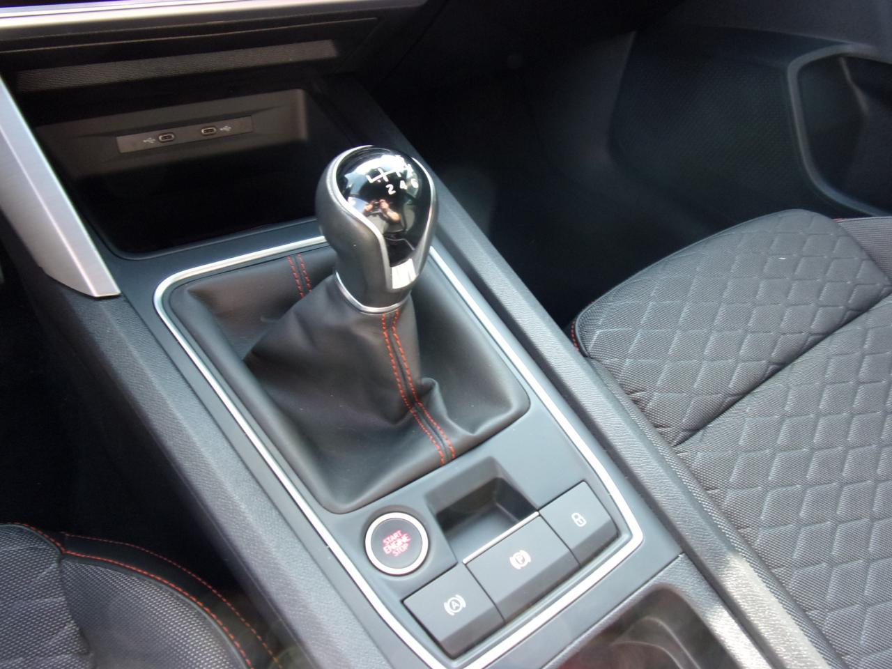 Seat LEON SPORTSTOURER FR 1.5 TSI ACT GAR.-03/2027* Bildbeschreibung: Seat LEON SPORTSTOURER FR 1.5 TSI ACT GAR.-03/2027*