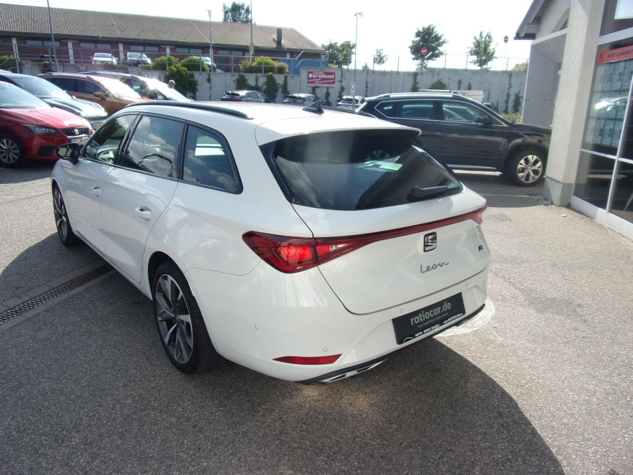 Seat LEON SPORTSTOURER FR 1.5 TSI ACT GAR.-03/2027* Bildbeschreibung: Seat LEON SPORTSTOURER FR 1.5 TSI ACT GAR.-03/2027*