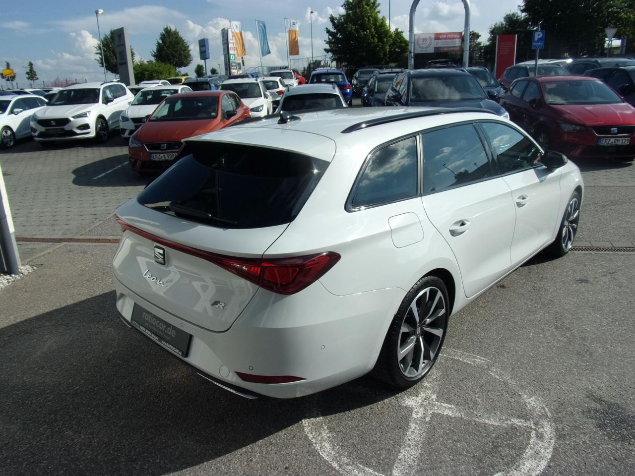 Seat LEON SPORTSTOURER FR 1.5 TSI ACT GAR.-03/2027* Bildbeschreibung: Seat LEON SPORTSTOURER FR 1.5 TSI ACT GAR.-03/2027*