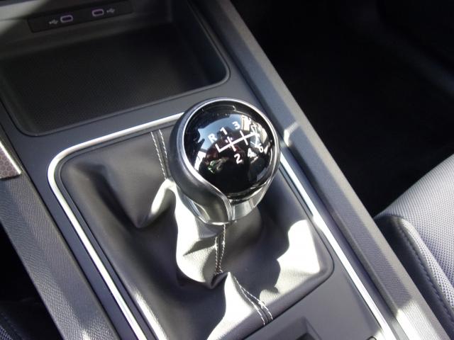 Seat LEON SPORTSTOURER STYLE 1.5 TSI ACT AHK DAB+ SHZ Bildbeschreibung: Seat LEON SPORTSTOURER STYLE 1.5 TSI ACT AHK DAB+ SHZ