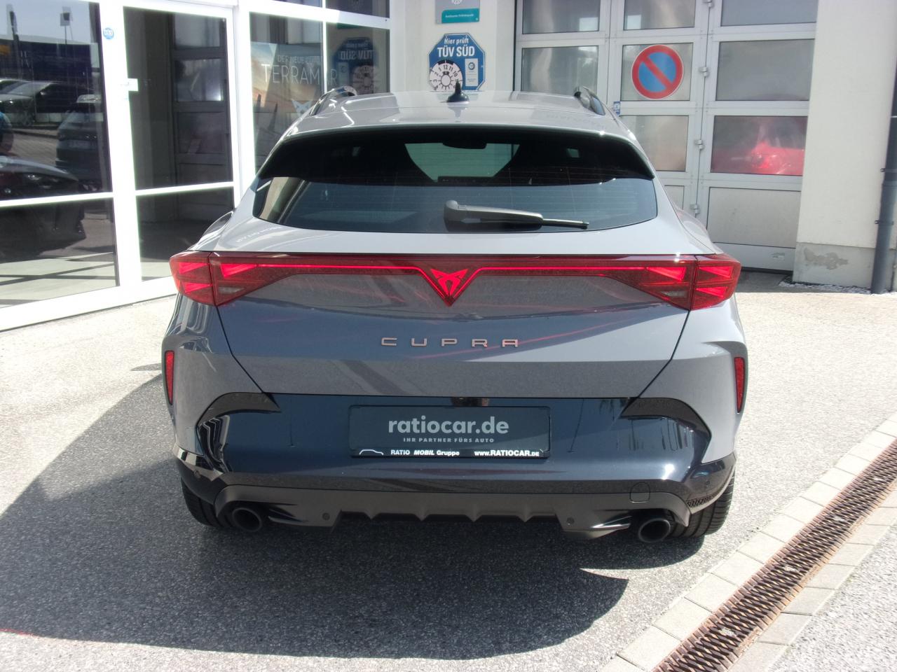 Cupra FORMENTOR VZ BLACK EDITION 2.0 TSI DSG, CO2-Klasse: G, NAVI AHK Bildbeschreibung: Cupra FORMENTOR VZ BLACK EDITION 2.0 TSI DSG, CO2-Klasse: G, NAVI AHK
