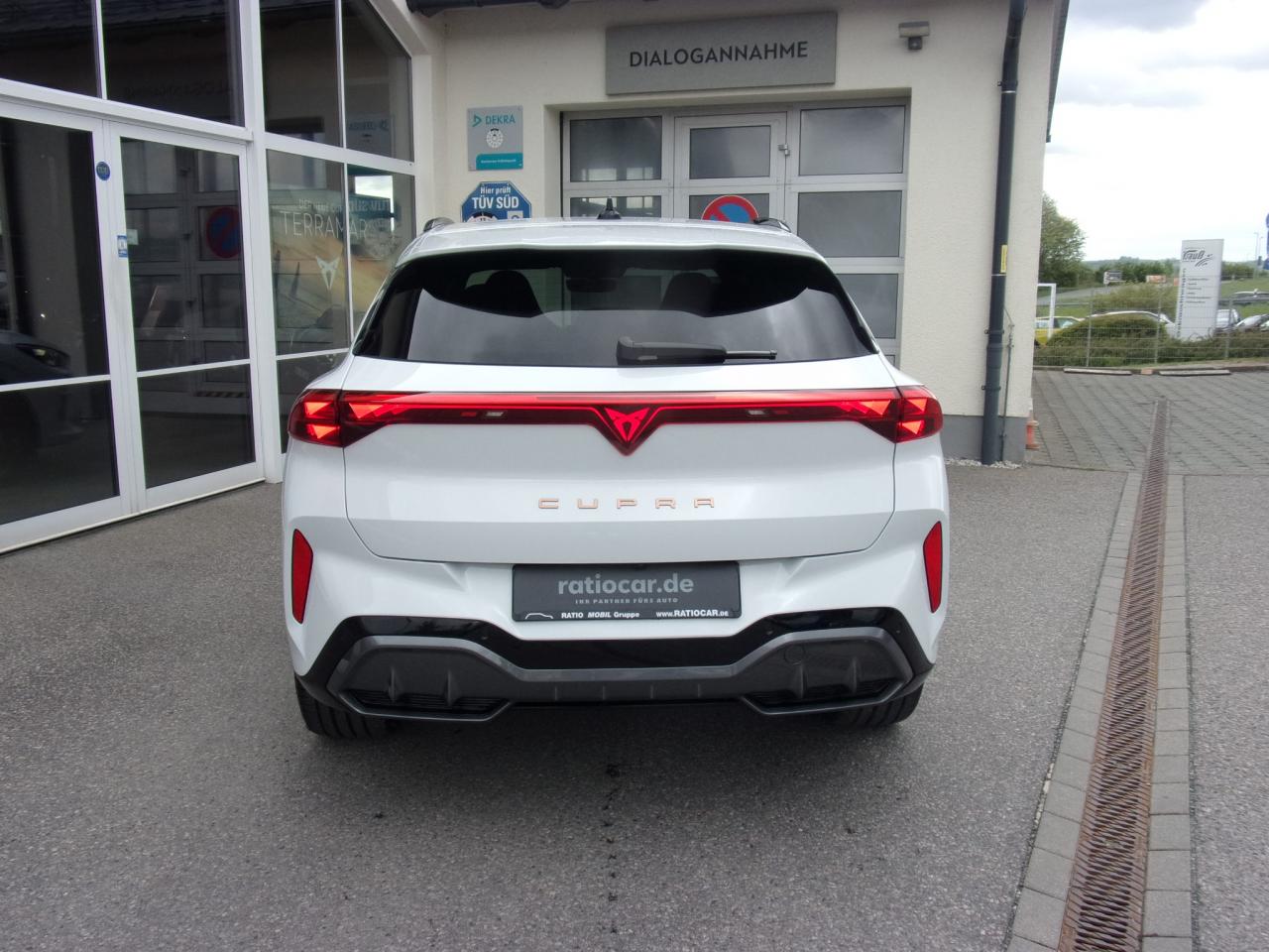 Cupra TERRAMAR 2.0 TSI DSG 4DRIVE, CO2-Klasse: G, AHZV STANDHEIZ. NAVI Bildbeschreibung: Cupra TERRAMAR 2.0 TSI DSG 4DRIVE, CO2-Klasse: G, AHZV STANDHEIZ. NAVI