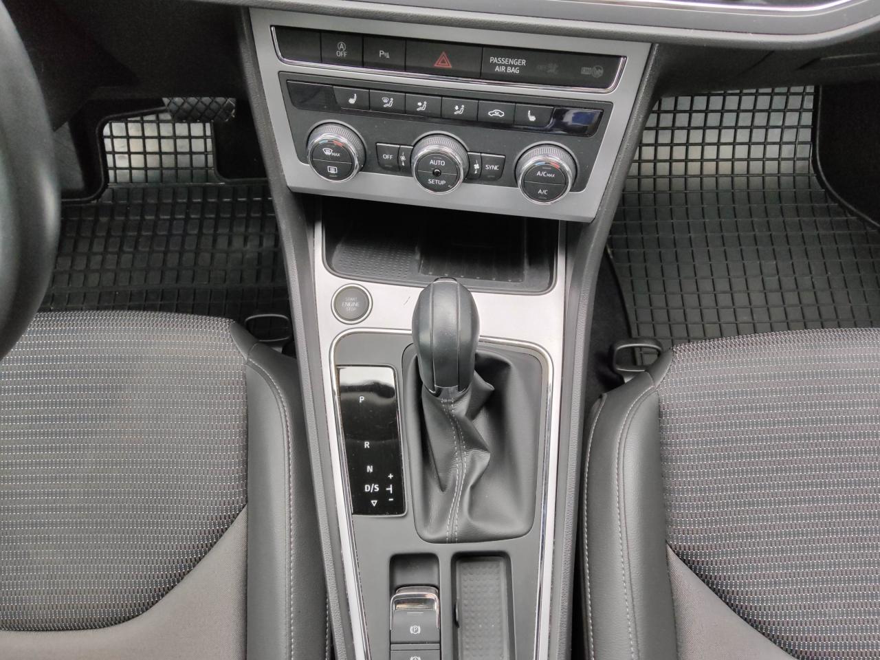 Seat LEON SPORTSTOURER XCELLENCE 1.5 TSI DSG NAVI SHZ Bildbeschreibung: Seat LEON SPORTSTOURER XCELLENCE 1.5 TSI DSG NAVI SHZ