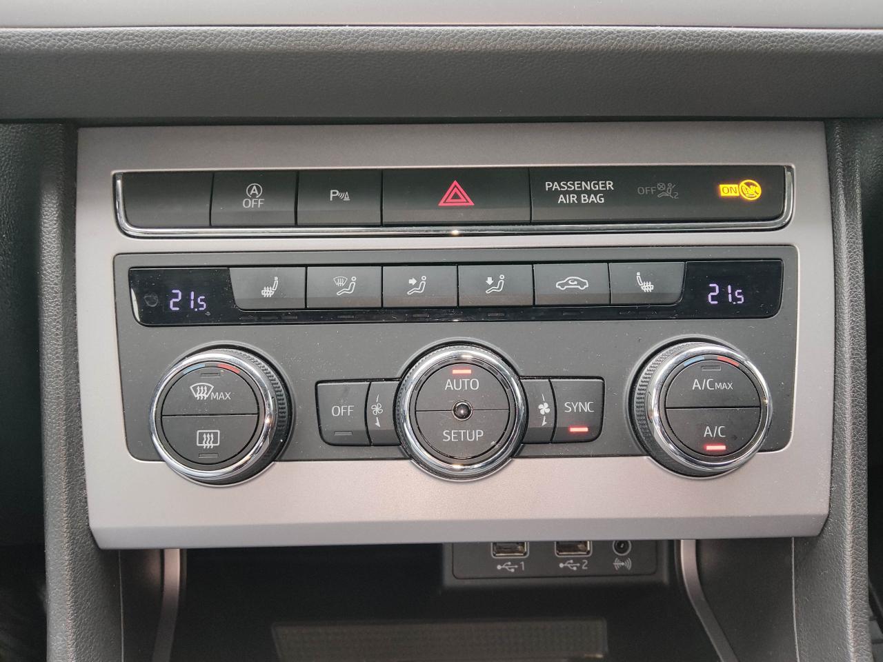 Seat LEON SPORTSTOURER XCELLENCE 1.5 TSI DSG NAVI SHZ Bildbeschreibung: Seat LEON SPORTSTOURER XCELLENCE 1.5 TSI DSG NAVI SHZ