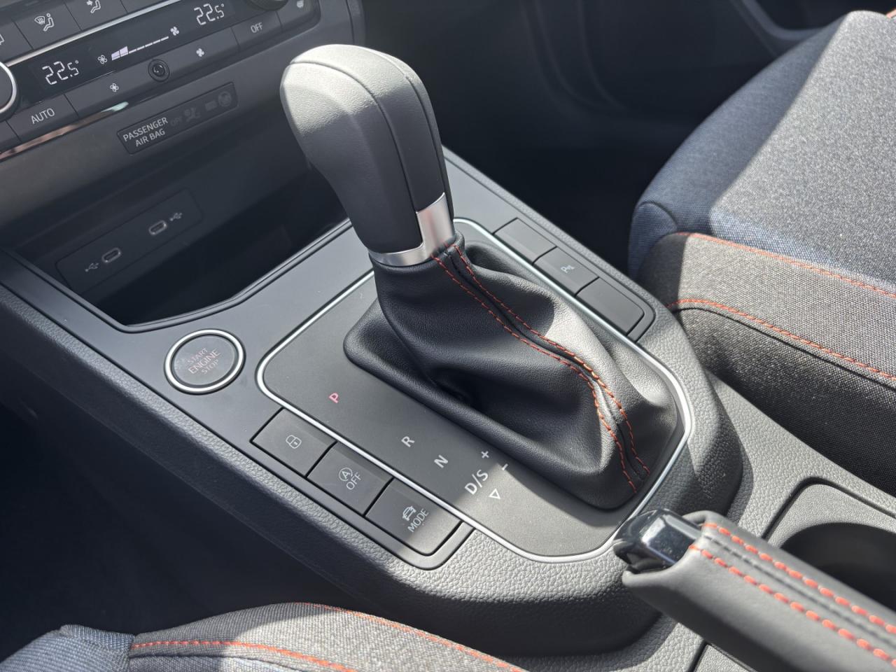 Seat IBIZA FR 1.5 TSI DSG NAVI AHZV-VORBER. SITZHEIZ. Bildbeschreibung: Seat IBIZA FR 1.5 TSI DSG NAVI AHZV-VORBER. SITZHEIZ.