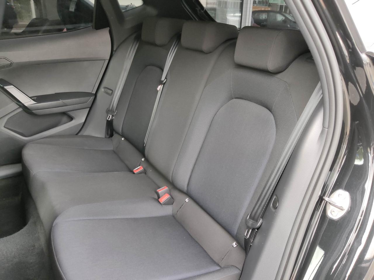 Seat IBIZA FR 1.0 TSI NAVI SITZH. EINPARKH. TEMPOMAT Bildbeschreibung: Seat IBIZA FR 1.0 TSI NAVI SITZH. EINPARKH. TEMPOMAT