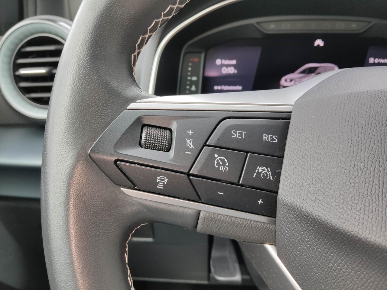 Seat ARONA XPERCENCE 1.0 TSI DSG NAVI SITZHEIZ. EPH Bildbeschreibung: Seat ARONA XPERCENCE 1.0 TSI DSG NAVI SITZHEIZ. EPH