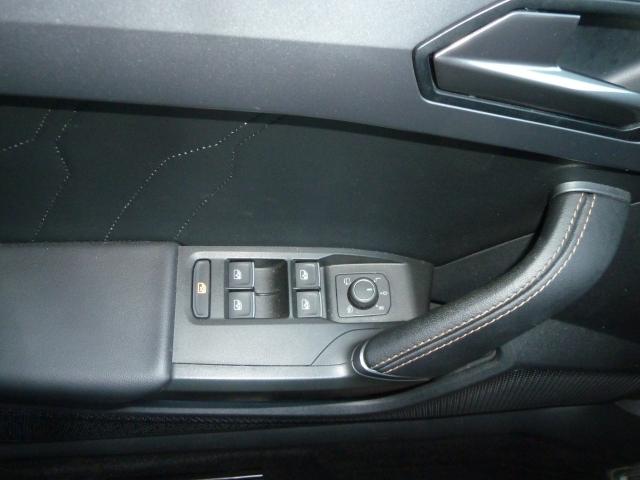 Cupra LEON SPORTSTOURER CUP VZ 2.0 TSI DSG 4DRIVE AHZV Bildbeschreibung: Cupra LEON SPORTSTOURER CUP VZ 2.0 TSI DSG 4DRIVE AHZV